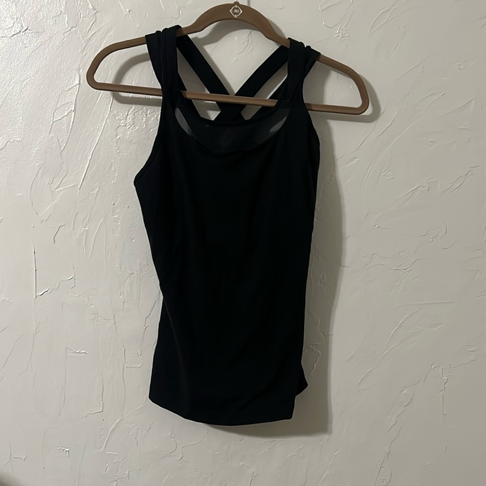 Lululemon tank size small